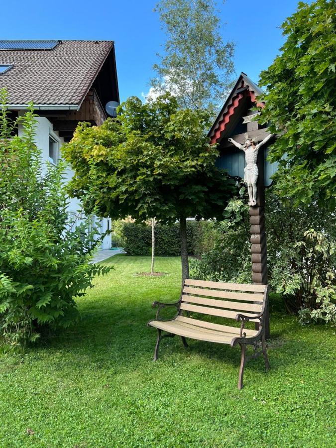Ferienwohnungen Roessle Stiefenhofen Екстериор снимка